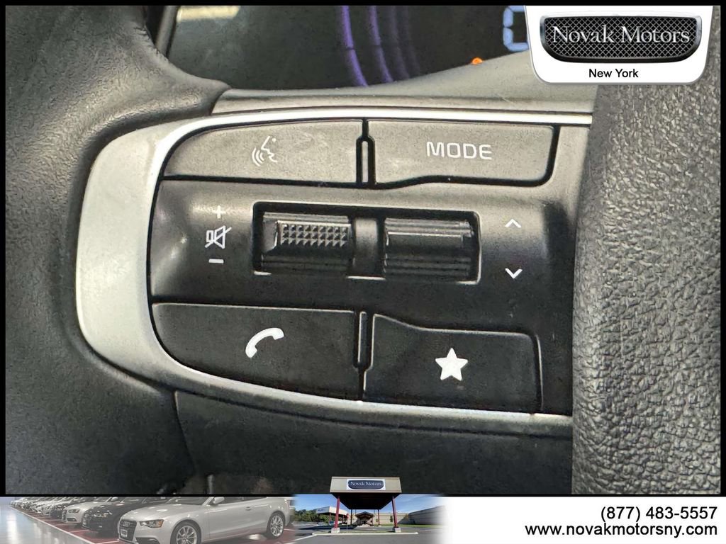 Used 2023 Kia Sportage X-Line w/ X-Line Premium Package AWD/4WD image 17