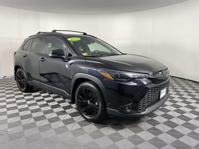 Used 2024 Toyota Corolla Cross AWD Hybrid w/ Moonroof Package image 1