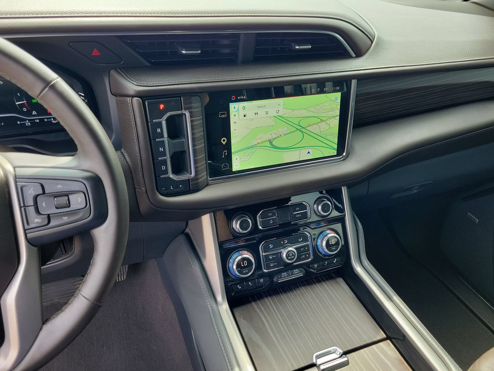 Used 2023 GMC Yukon Denali RWD image 25