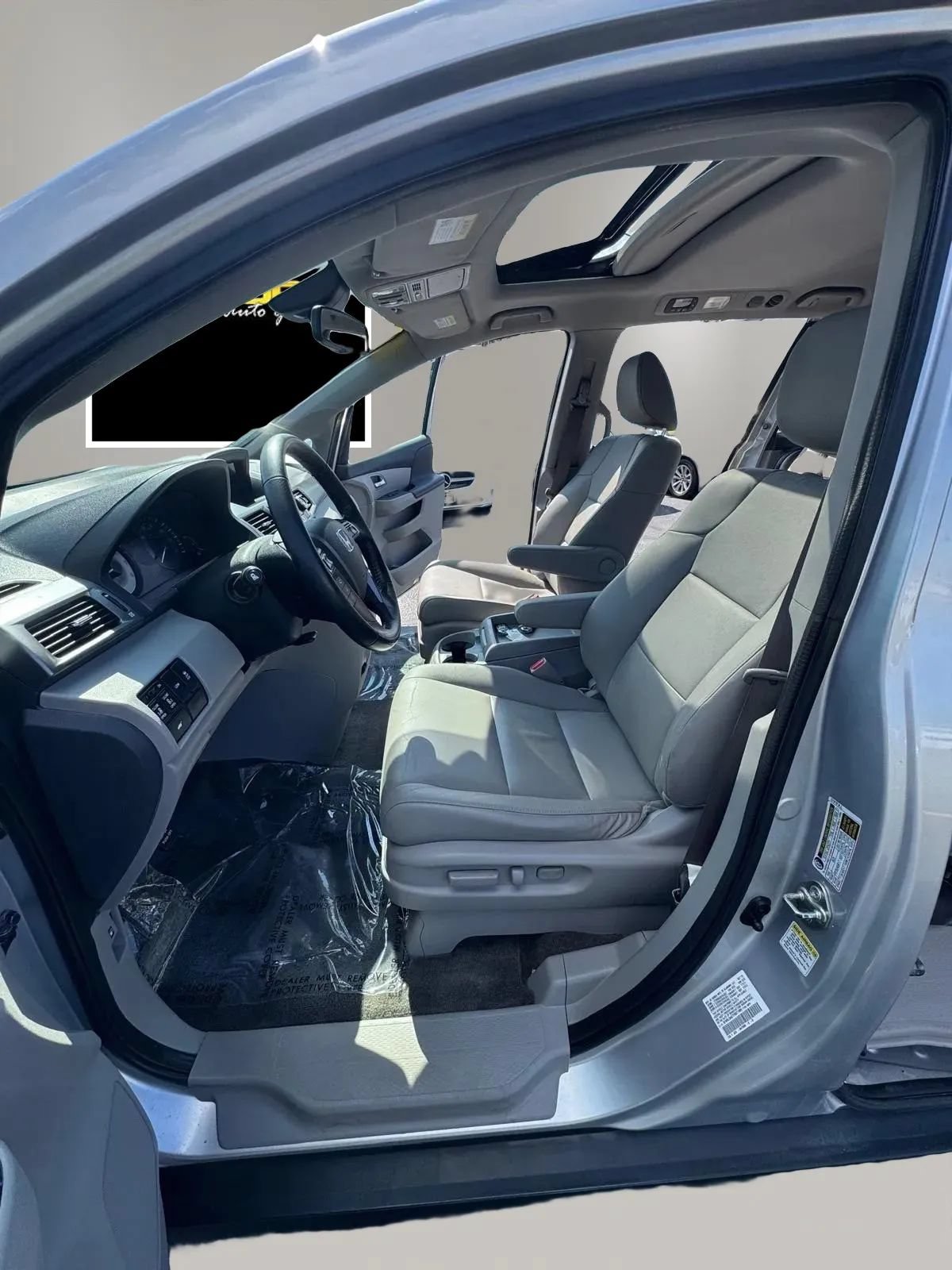 Used 2015 Honda Odyssey EX-L image 9