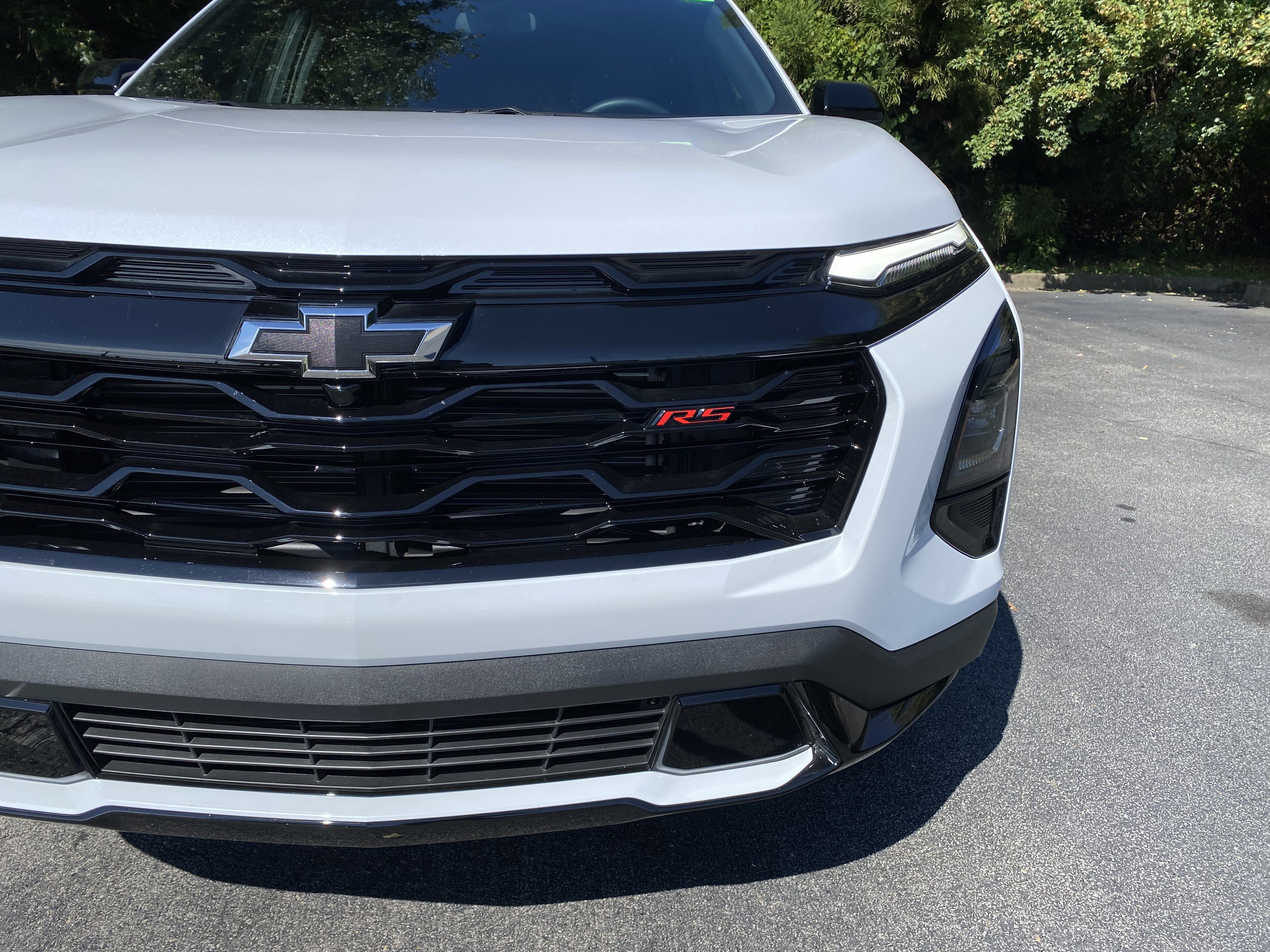 Used 2026 Chevrolet Equinox RS FWD image 14