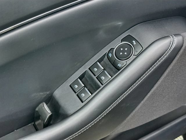 Used 2025 Ford Mustang Mach-E Select RWD image 18