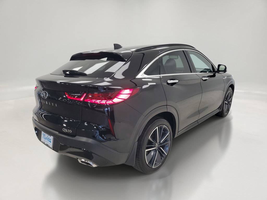 Used 2023 INFINITI QX55 Essential AWD/4WD image 5