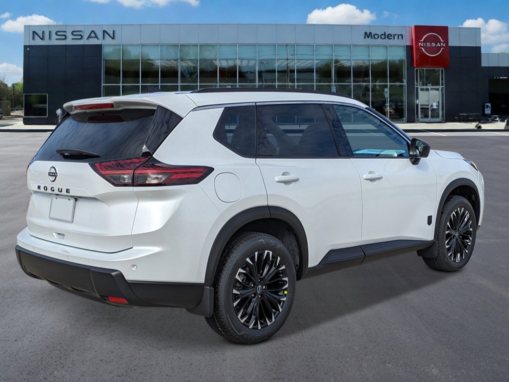 New 2026 Nissan Rogue Dark Armor FWD image 5