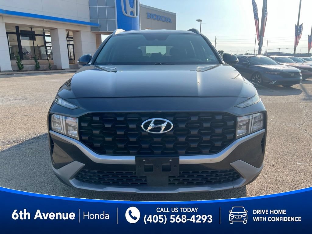 Used 2023 Hyundai Santa Fe SEL FWD image 2