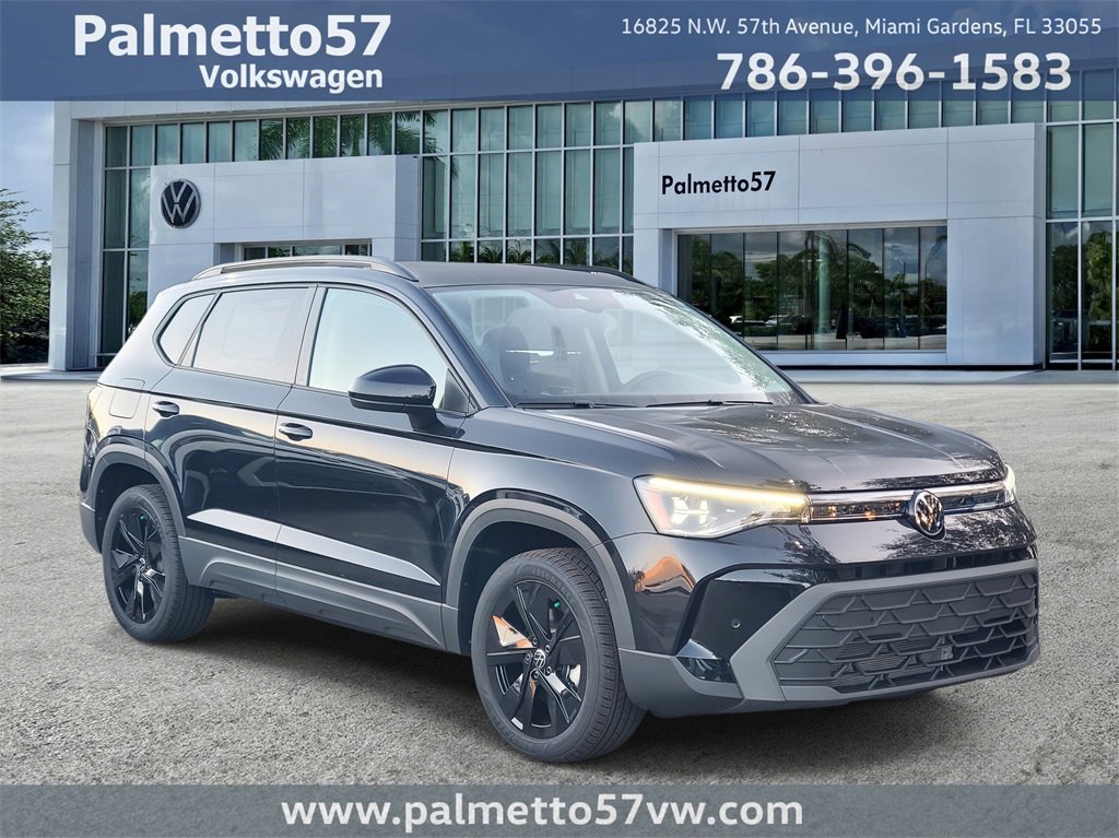 New 2025 Volkswagen Taos SE image 1