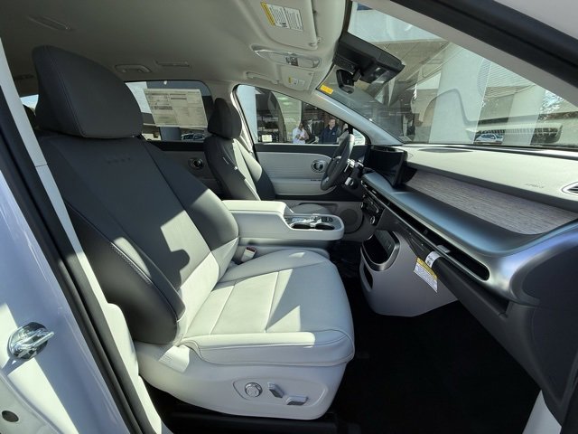 New 2026 Hyundai Ioniq 9 SEL image 18