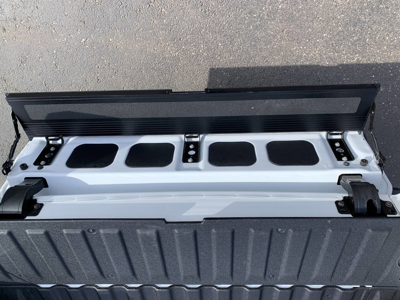 Used 2025 GMC Sierra 3500 AT4 w/ AT4 Premium Plus Package image 14