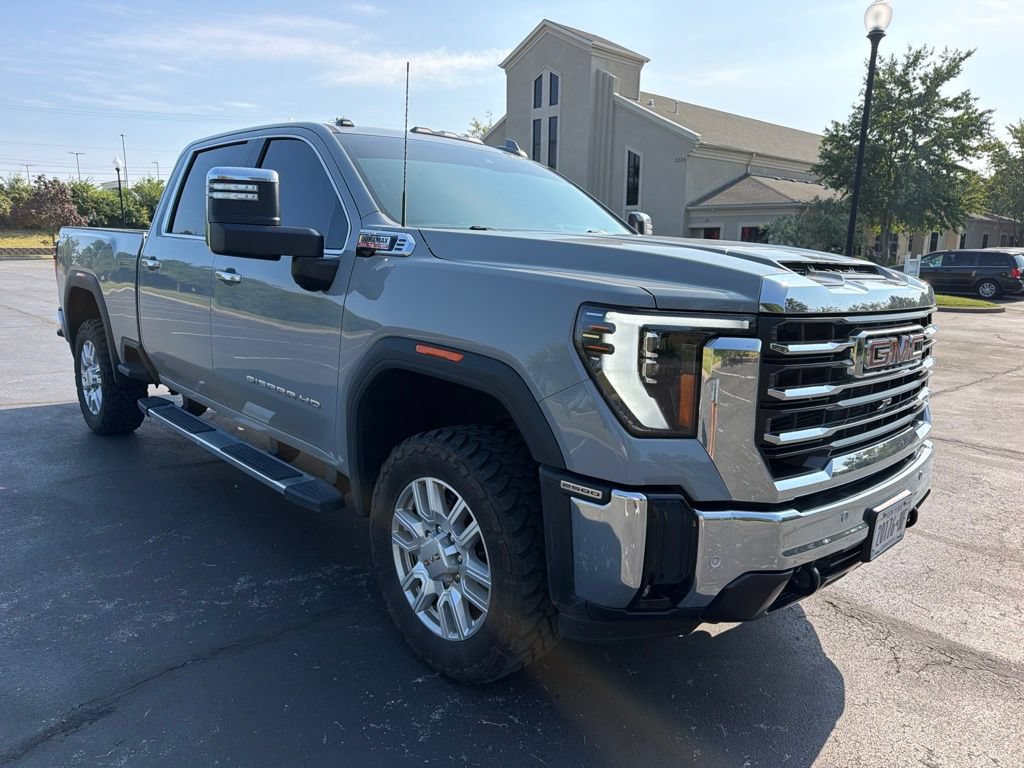 Used 2024 GMC Sierra 2500 SLT w/ SLT Premium Package AWD/4WD image 2