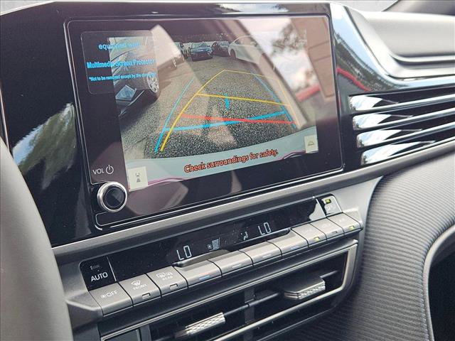 New 2026 Toyota Camry SE image 12