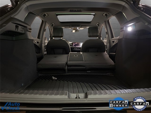 Used 2024 Audi Q4 e-tron Premium image 79