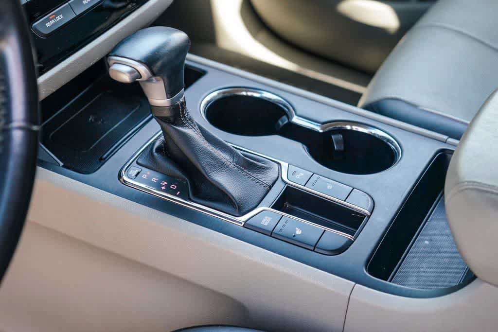 Used 2020 Kia Sedona EX FWD image 18
