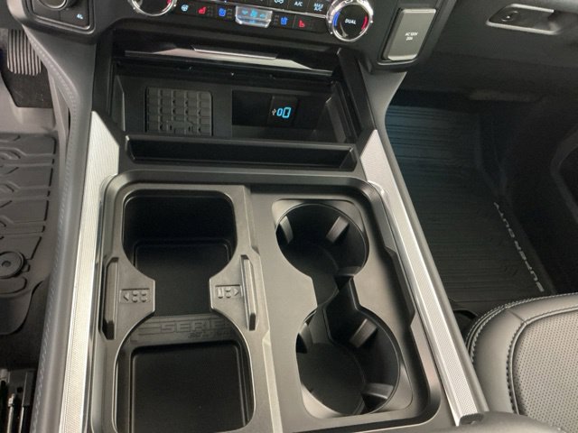 Certified 2026 Ford F450 Platinum w/ FX4 Off-Road Package AWD/4WD image 24