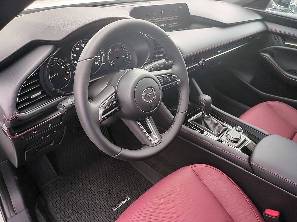 New 2026 MAZDA MAZDA3 Carbon AWD/4WD image 14