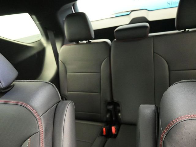 New 2026 Chevrolet Traverse RS w/ LPO, Floor Liner Package image 10