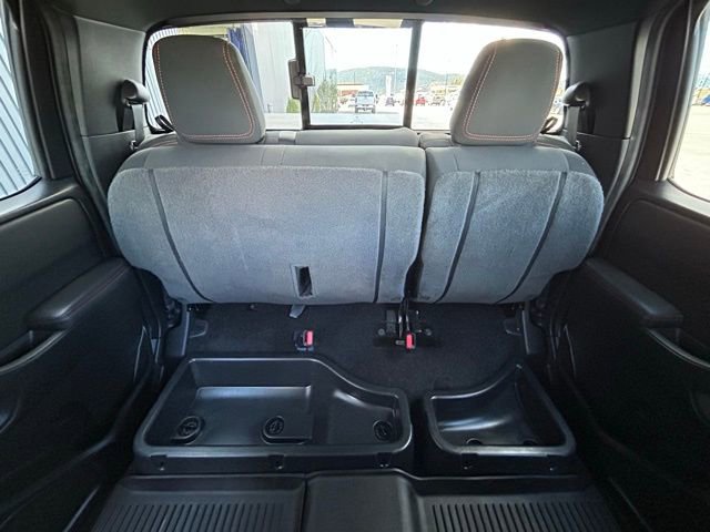 Used 2023 Nissan Frontier PRO-4X w/ Pro Convenience Package AWD/4WD image 40
