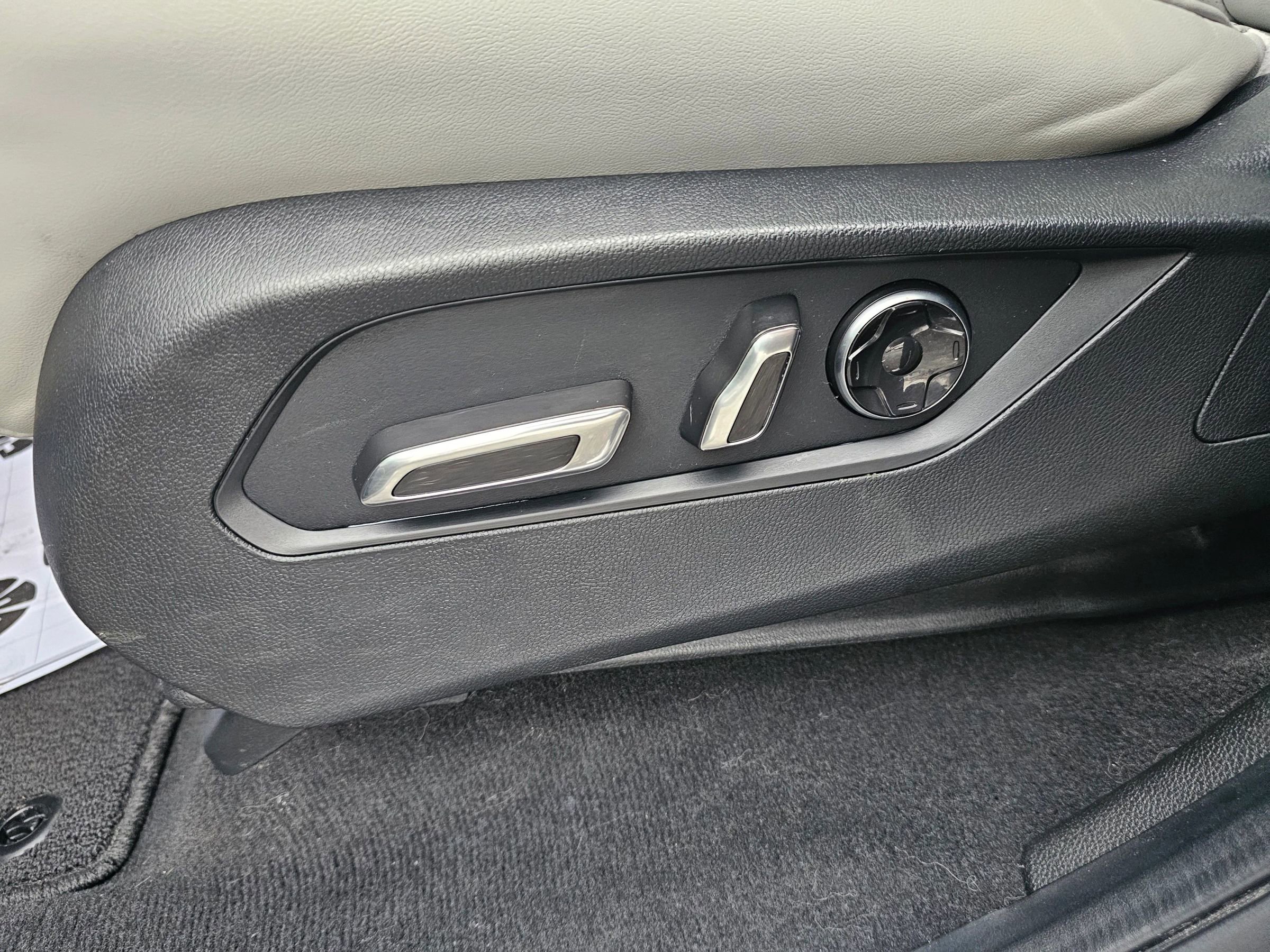 Used 2022 Acura MDX SH-AWD w/ Technology Package image 14