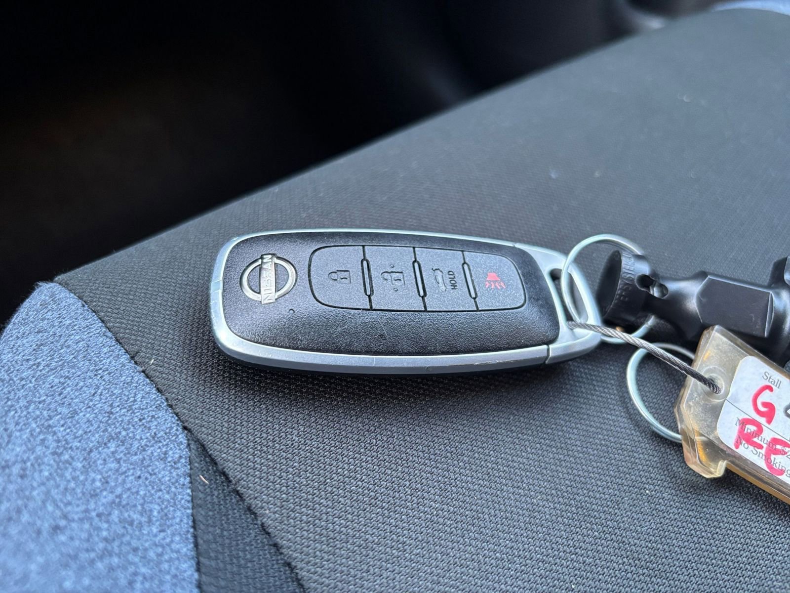 Used 2025 Nissan Versa SV image 21