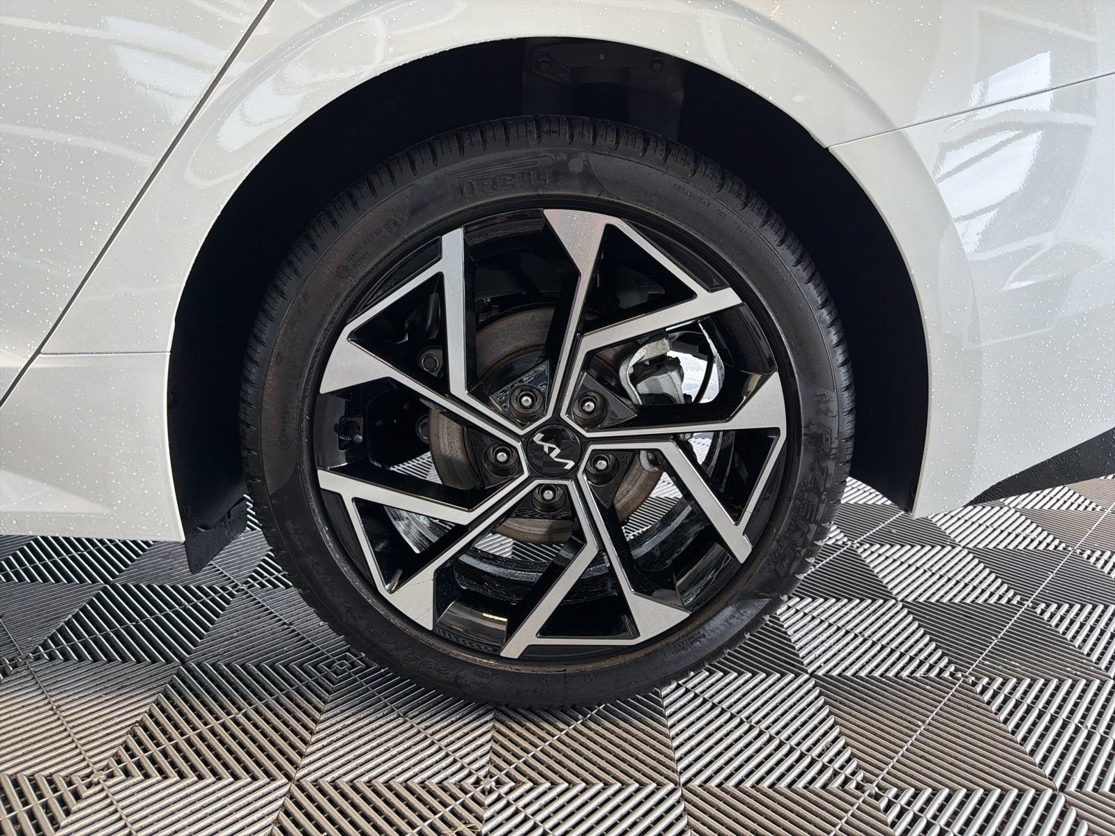 New 2026 Kia K5 EX FWD image 7