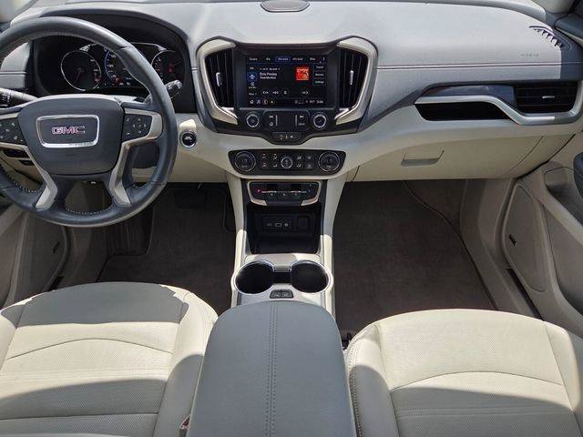 Used 2022 GMC Terrain Denali w/ Denali Premium Package AWD/4WD image 15