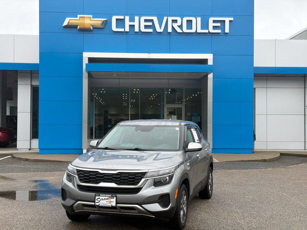 Used 2023 Kia Seltos LX