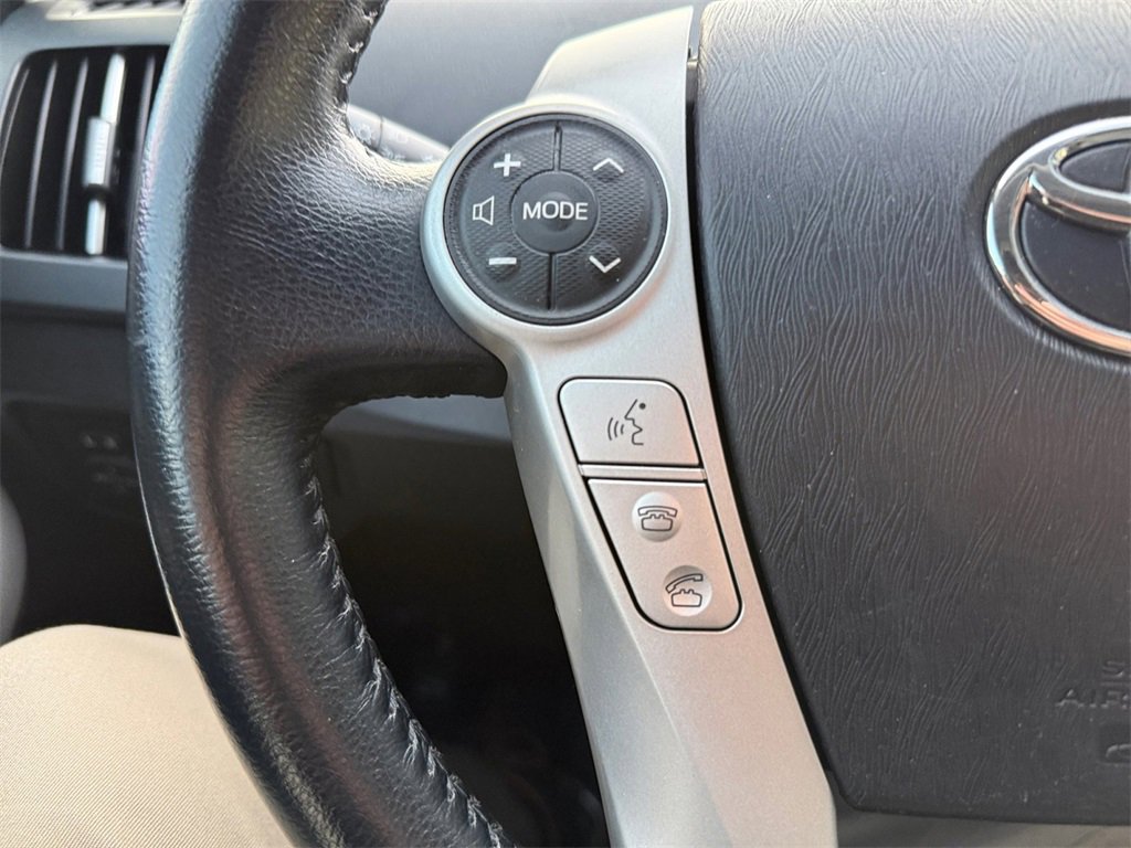 Used 2014 Toyota Prius Four image 30