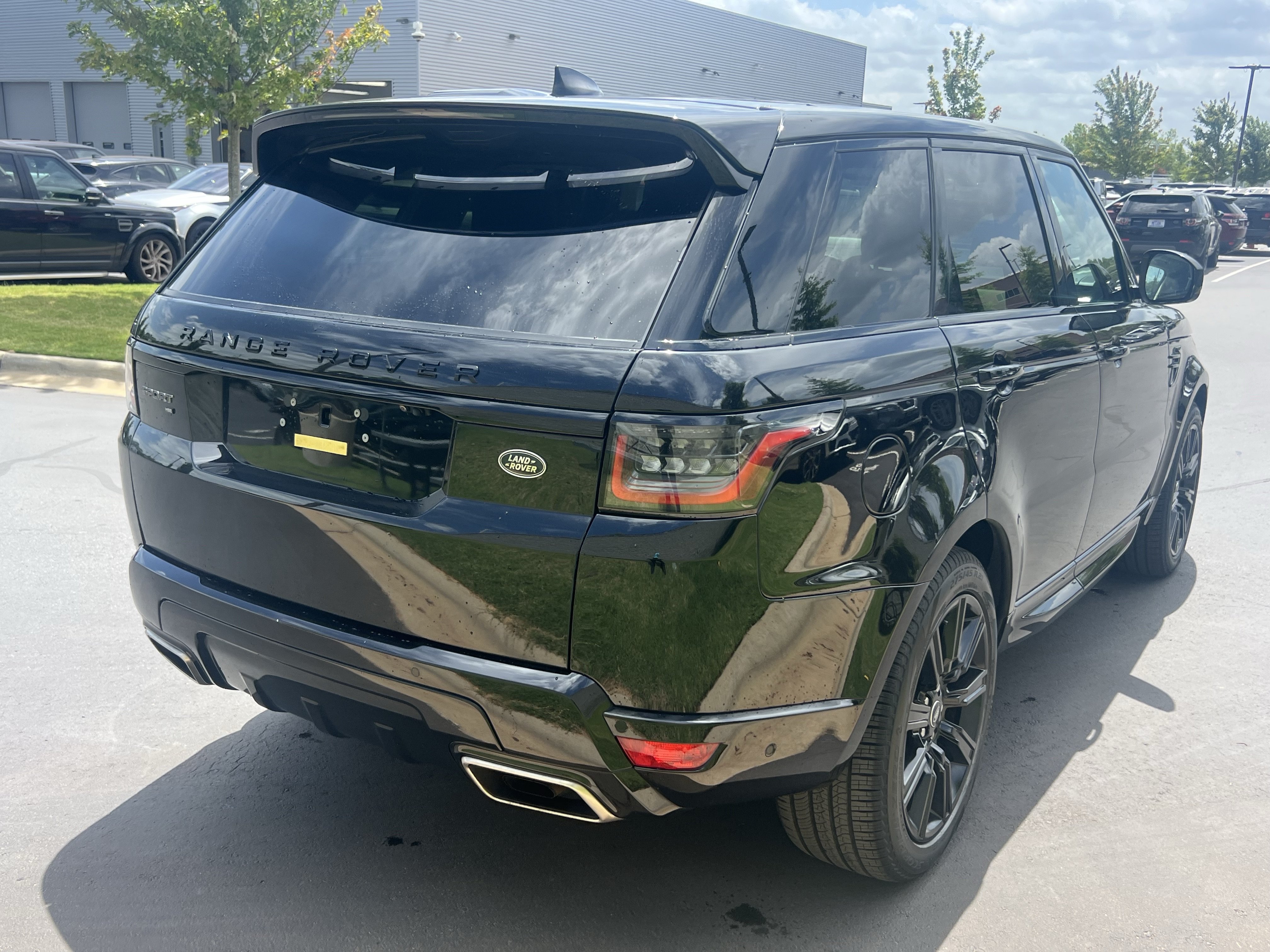 Used 2022 Land Rover Range Rover Sport HSE Silver Edition AWD/4WD image 7