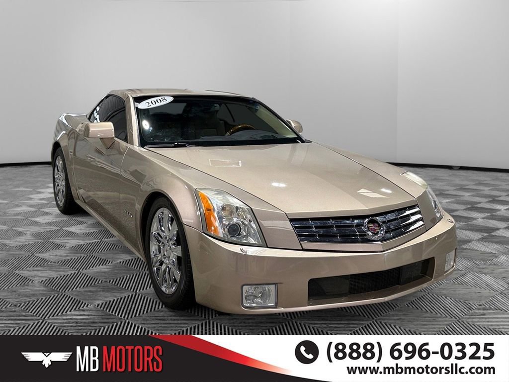 Used 2008 Cadillac XLR image 1