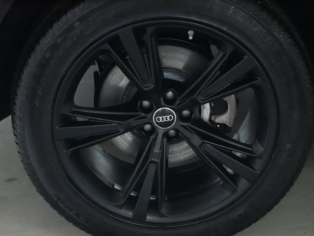 Used 2022 Audi Q8 Premium w/ Convenience Package image 37