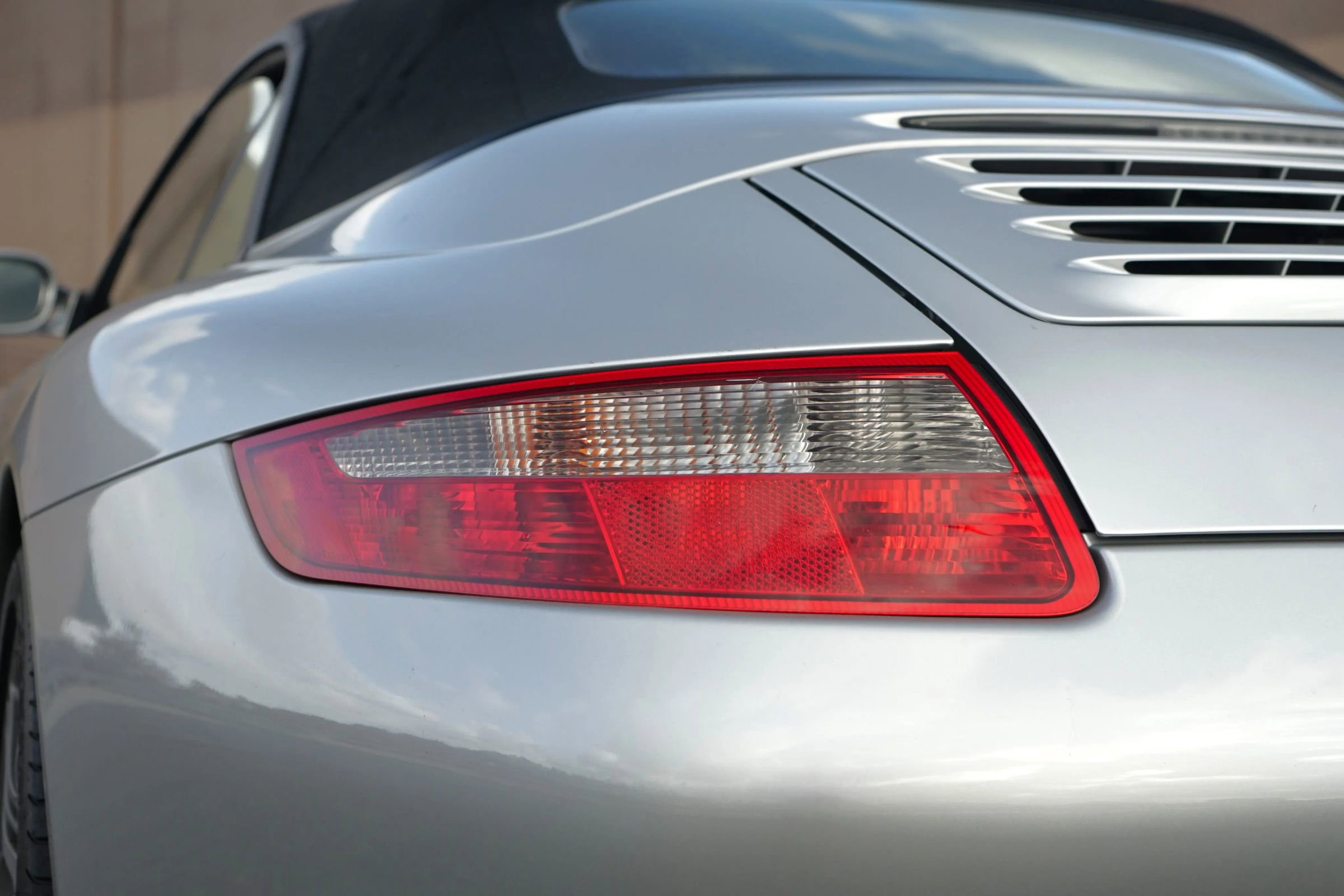 Used 2007 Porsche 911 Carrera image 34