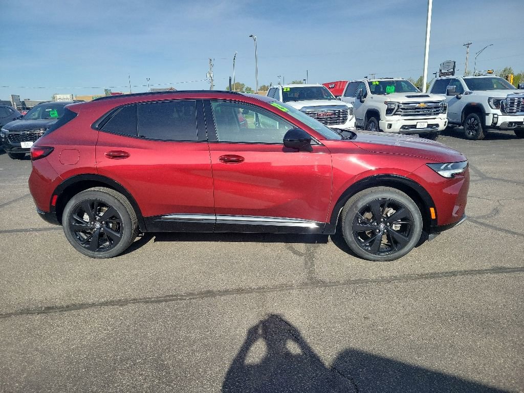 Used 2023 Buick Envision Preferred w/ Sport Touring Package AWD/4WD image 4