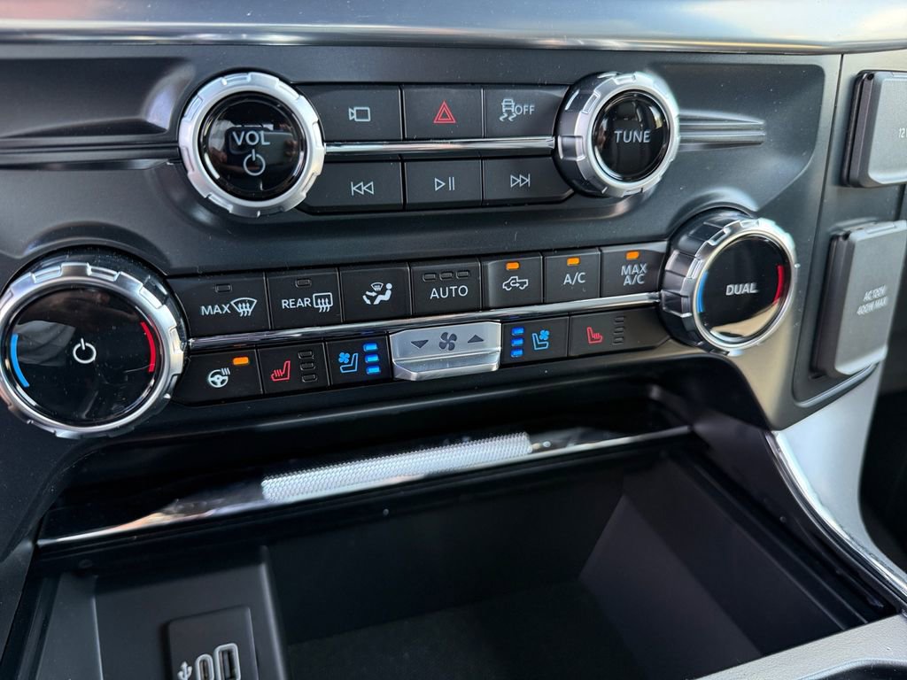 New 2026 Ford F150 Lariat w/ Equipment Group 501A Mid image 18