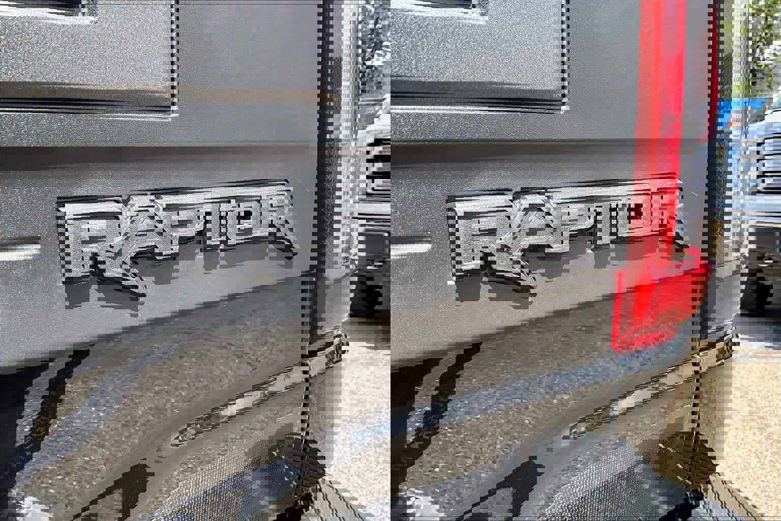 Used 2022 Ford F150 Raptor w/ Raptor 37 Performance Package image 30