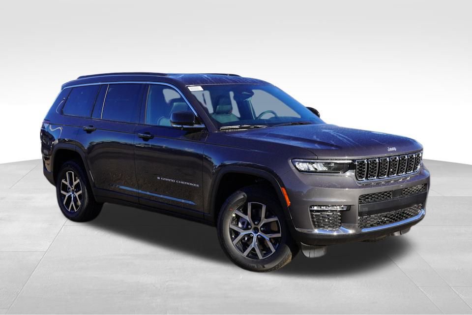 New 2025 Jeep Grand Cherokee L Limited w/ Trailer Tow Package