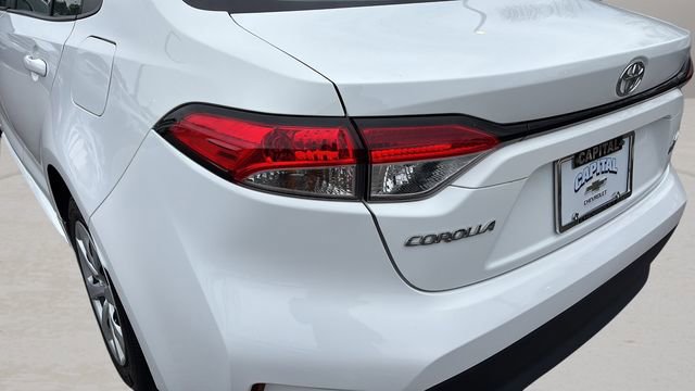 Used 2023 Toyota Corolla LE image 34