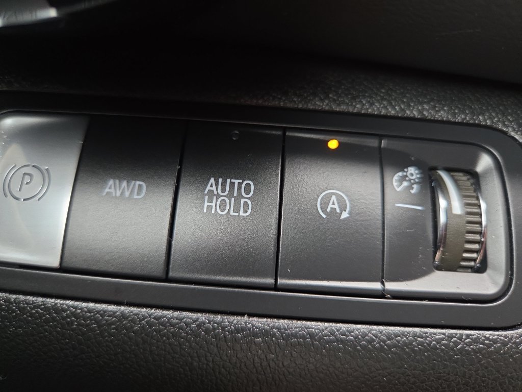 Certified 2025 Chevrolet Equinox LT w/ Safety and Technology Package AWD/4WD image 22