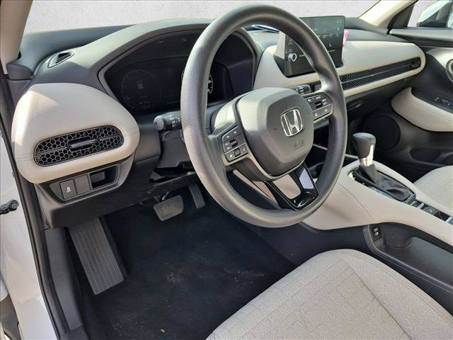 Certified 2027 Honda HR-V LX image 10
