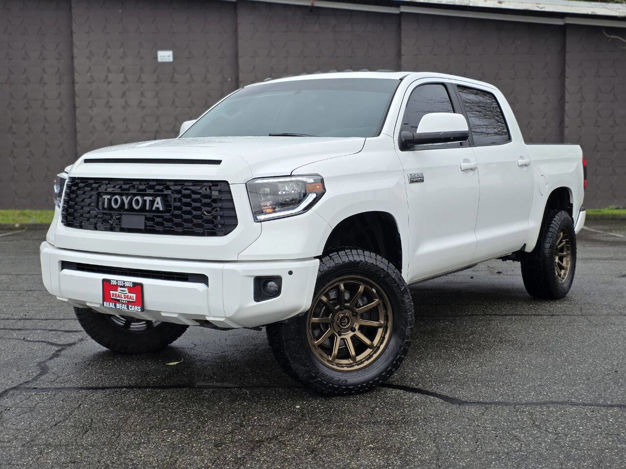 Used 2015 Toyota Tundra Platinum image 13