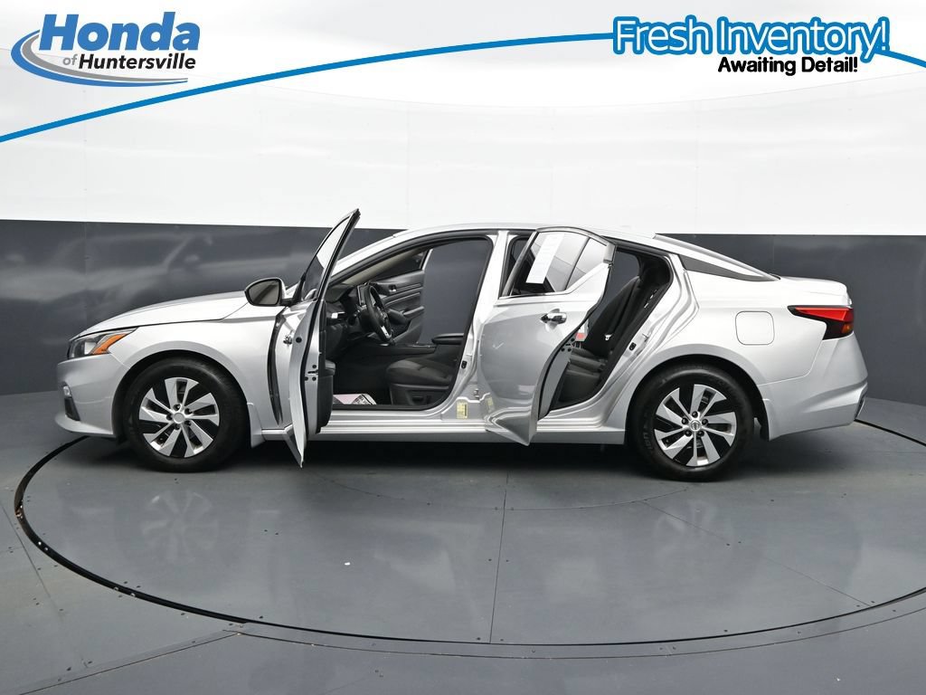 Used 2020 Nissan Altima 2.5 S FWD image 38