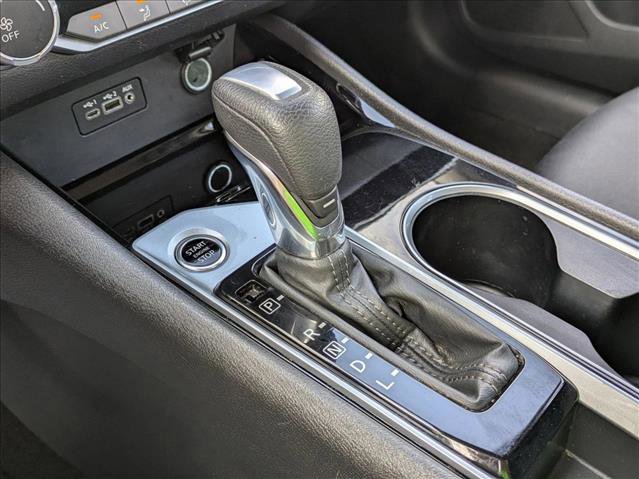 Used 2024 Nissan Altima 2.5 SV FWD image 14