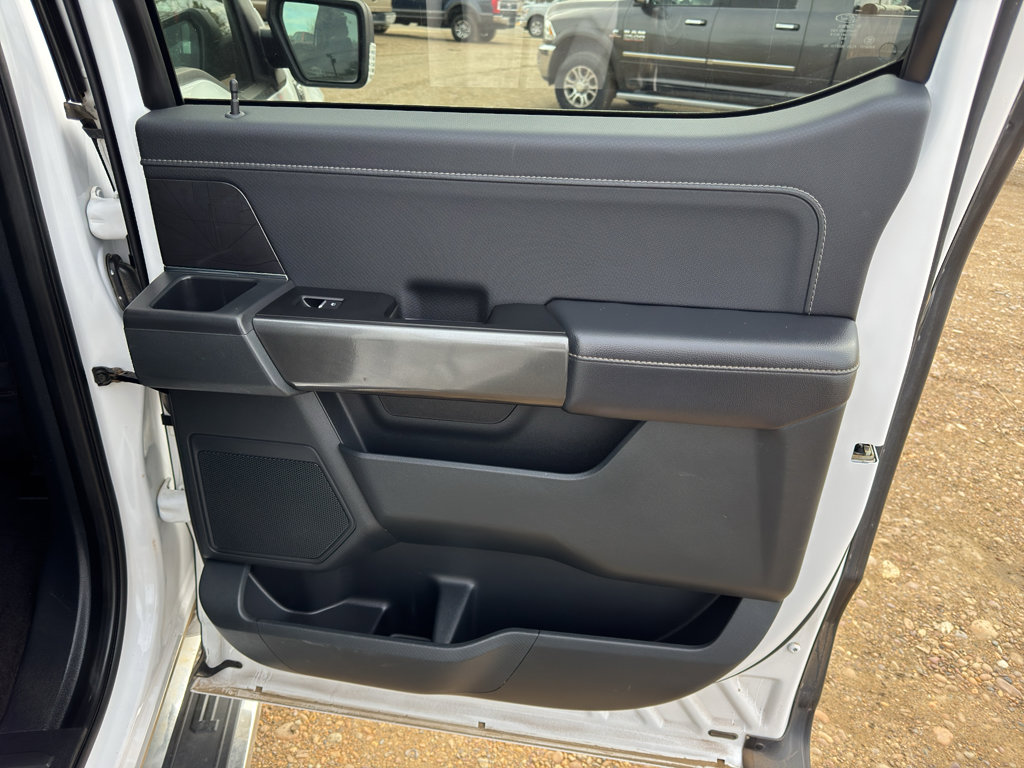 Used 2021 Ford F150 XLT w/ Equipment Group 302A High image 24