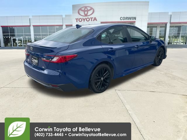 Used 2025 Toyota Camry SE FWD image 5