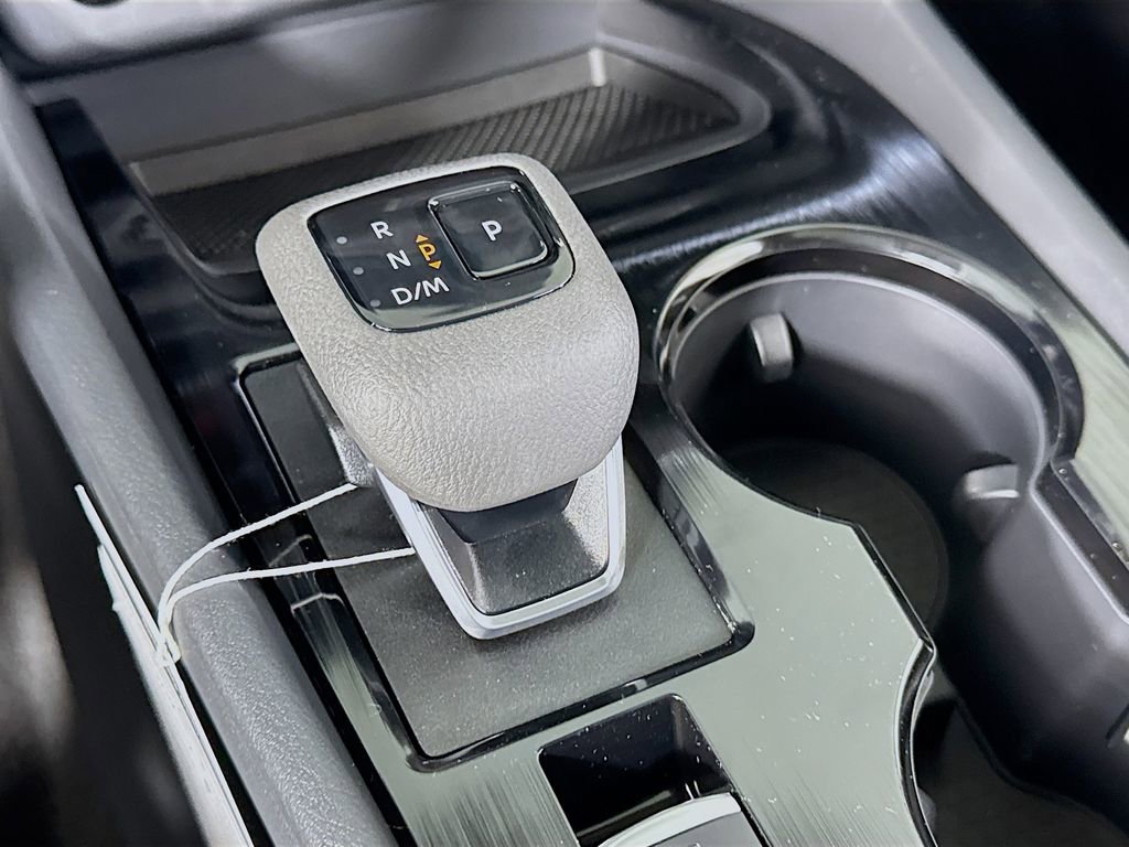 New 2026 Nissan Rogue SV image 25