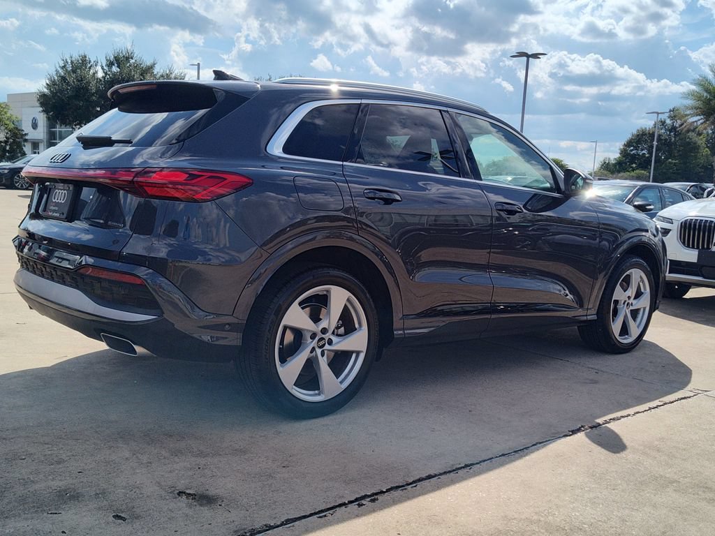 Certified 2025 Audi Q5 Prestige AWD/4WD image 11