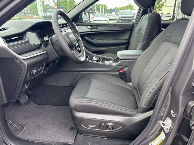 New 2026 Jeep Grand Cherokee Laredo X AWD/4WD image 10