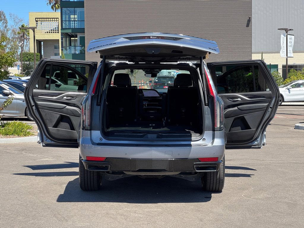 Used 2022 Cadillac Escalade Sport w/ Touring Package AWD/4WD image 26