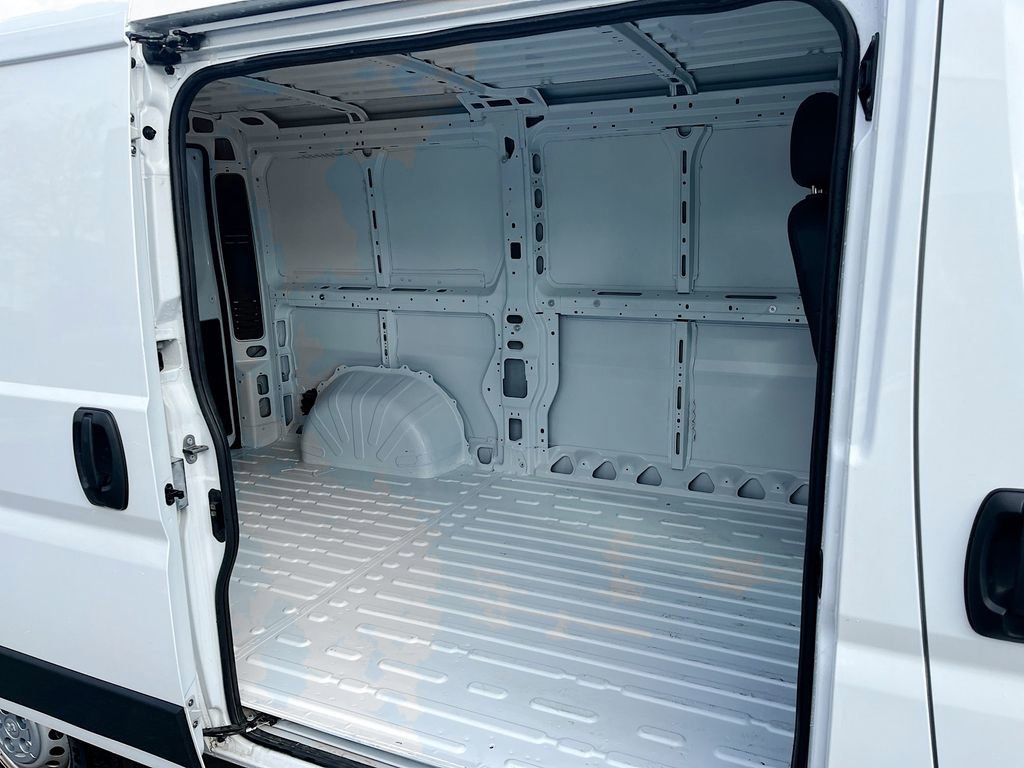 Used 2025 RAM ProMaster 1500 FWD image 23
