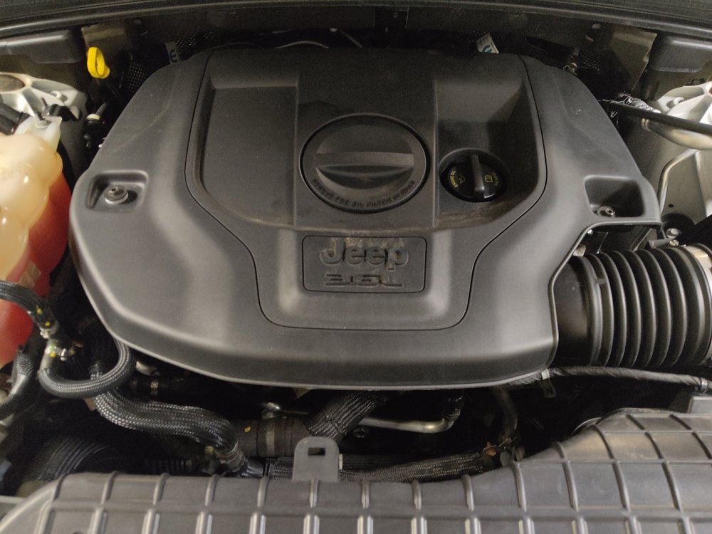 Used 2021 Jeep Grand Cherokee L Overland image 30