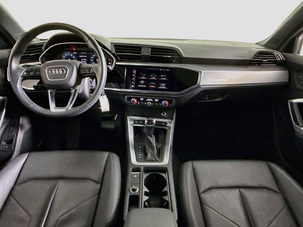 Used 2022 Audi Q3 2.0T Premium Plus w/ Premium Plus Package AWD/4WD image 9