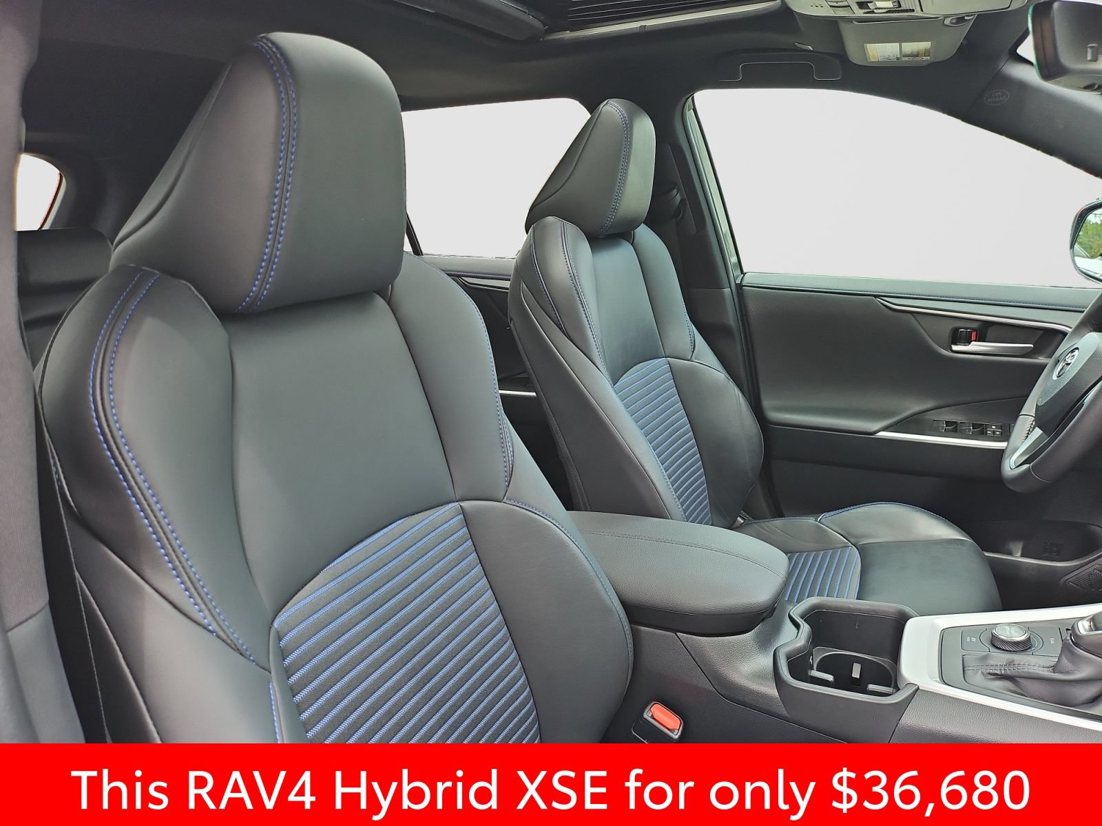 Used 2024 Toyota RAV4 XSE AWD/4WD image 18